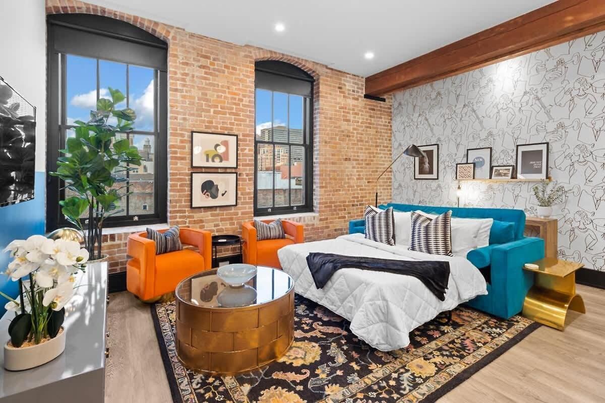 Prime Downtown Location Heated Pool Gym New Orleans