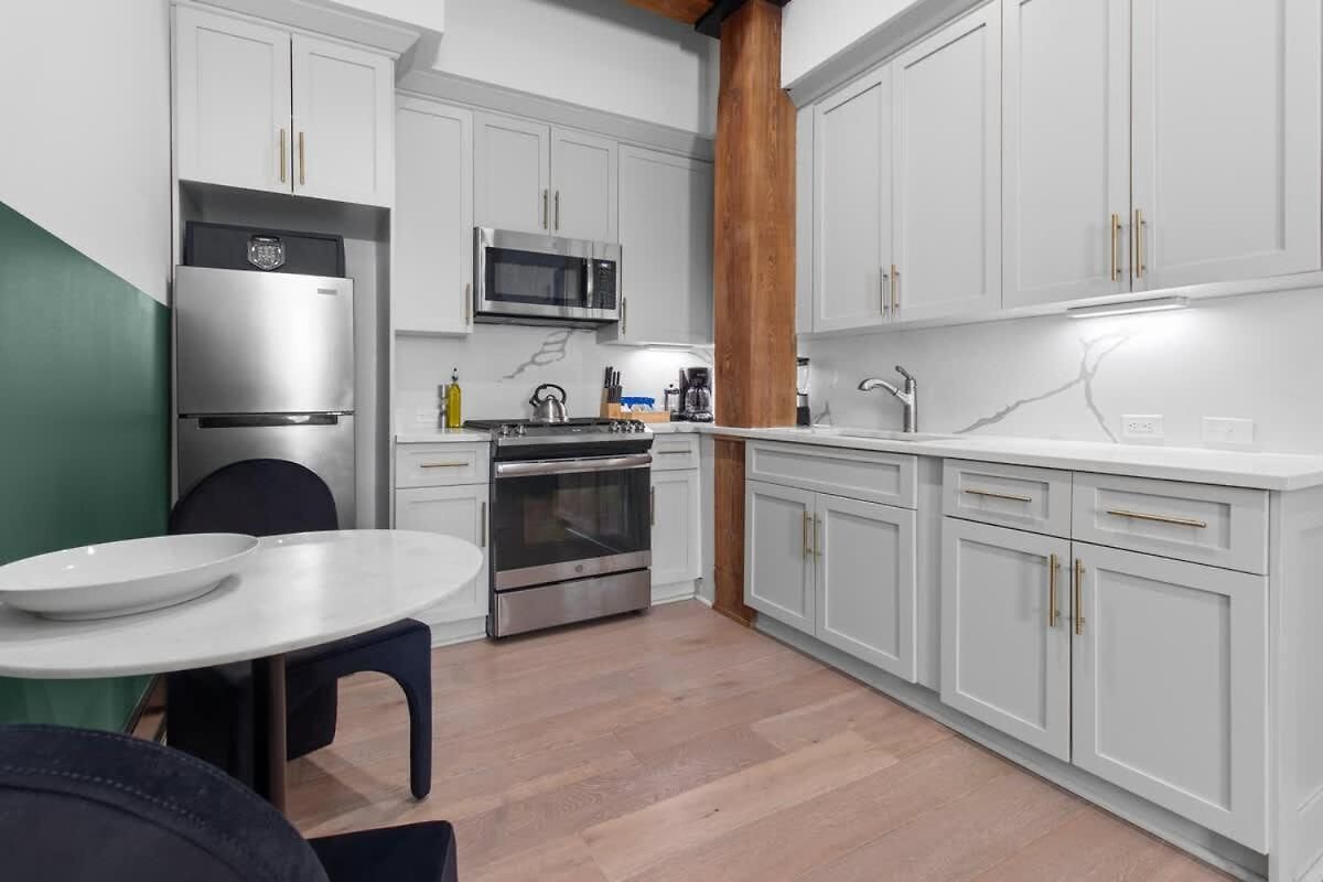 Historic Charm With Modern Luxuries Rooftop Pool *