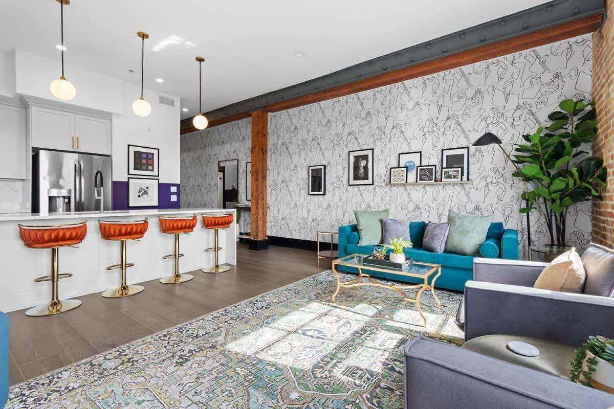 Prime Location Pool Style Lots Of Extras Hotel New Orleans