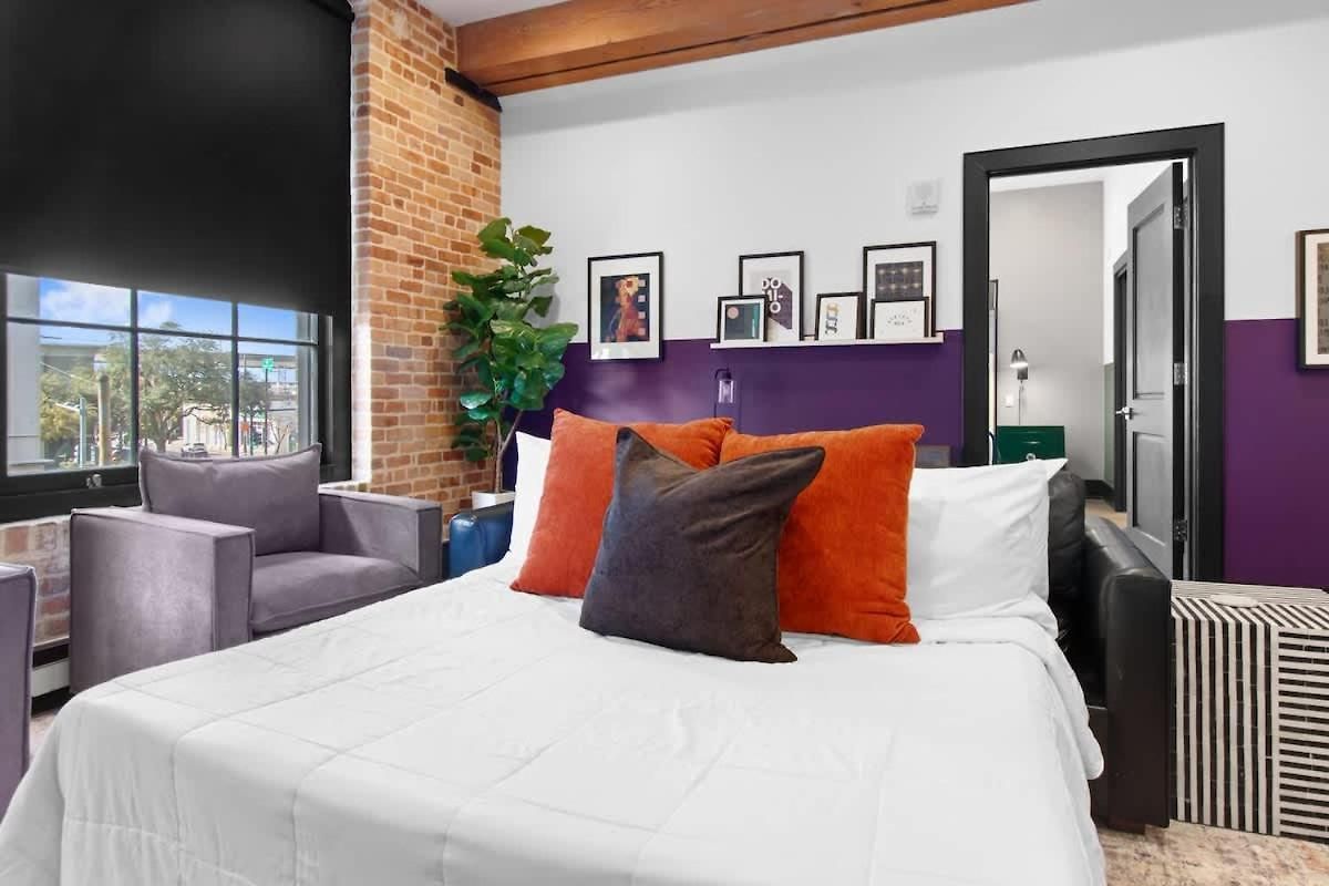 Lux 4bd 4ba Walk To Dome&french Quarter