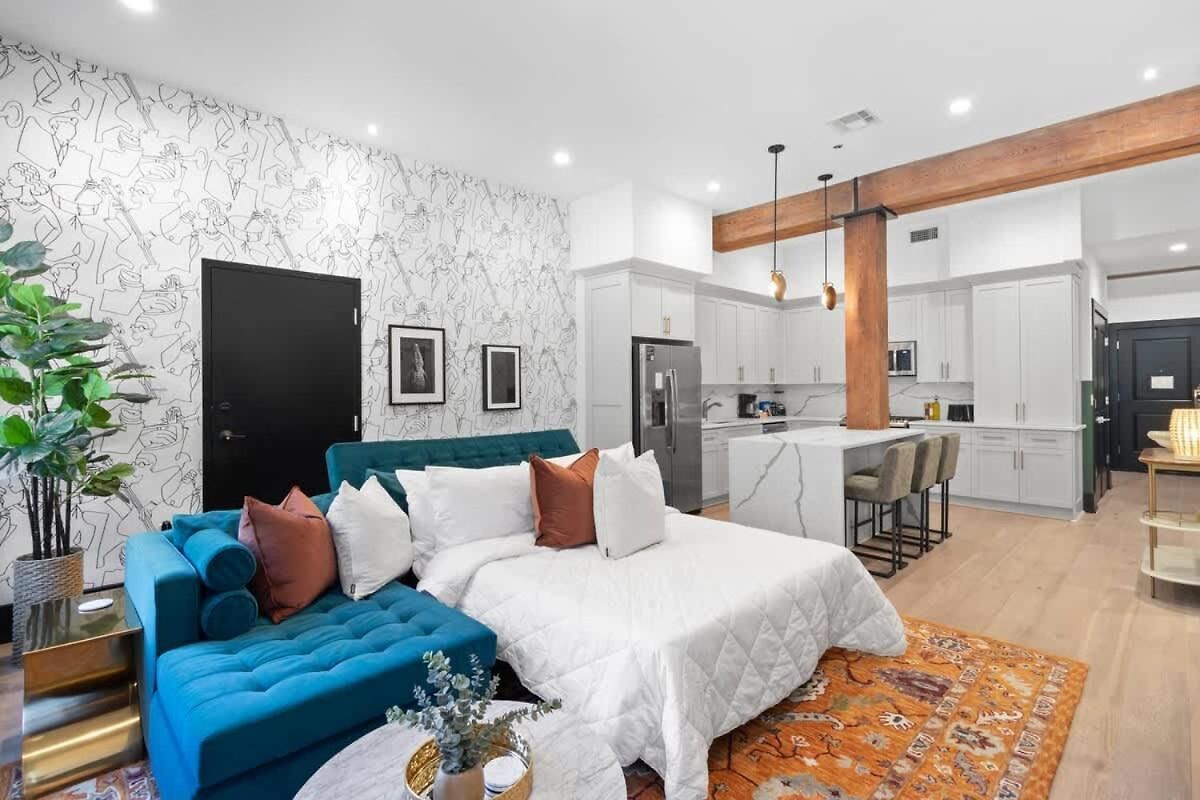 Luxe 2br 2ba Steps From Superdome * New Orleans