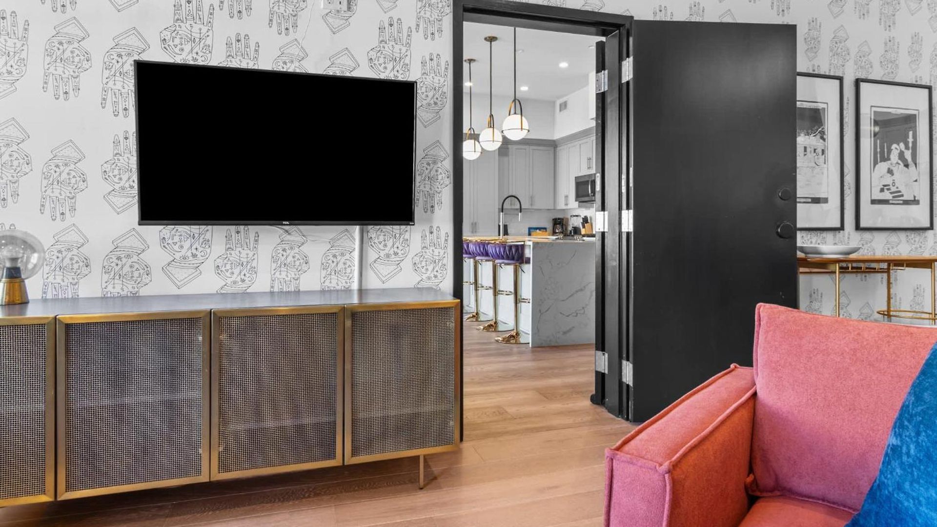 Hotel Rare Find 2br 2ba Steps From Superdome New Orleans