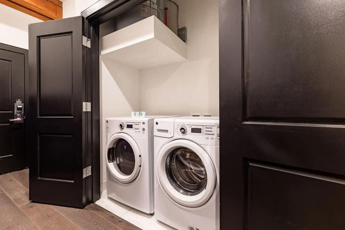 Lux 2br Near Dome And Fq * New Orleans
