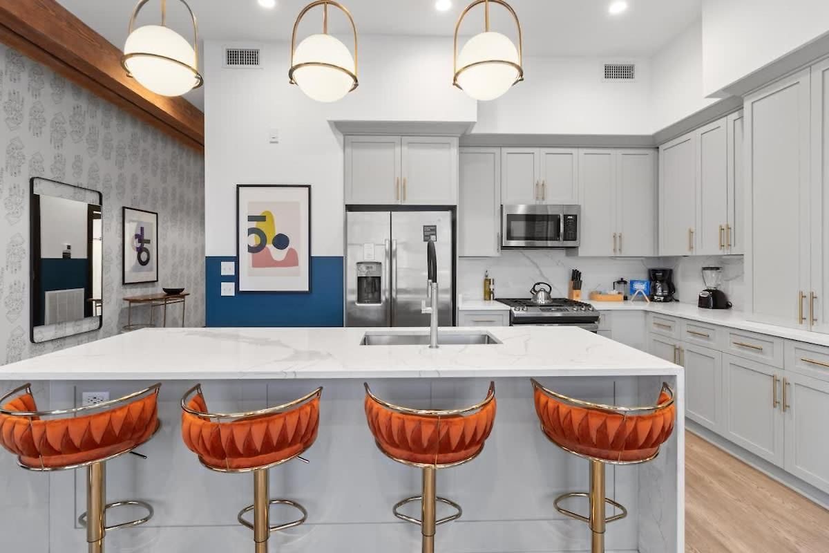 Lux 4bd 4ba Walk To Dome&french Quarter Hotel New Orleans