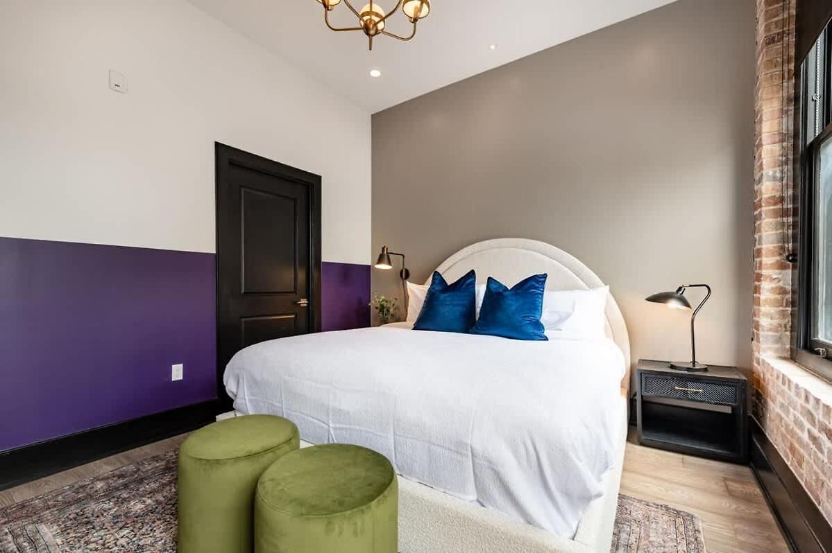 Luxe 4bd 4ba With 2 Queen Sleeper Sofas Hotel