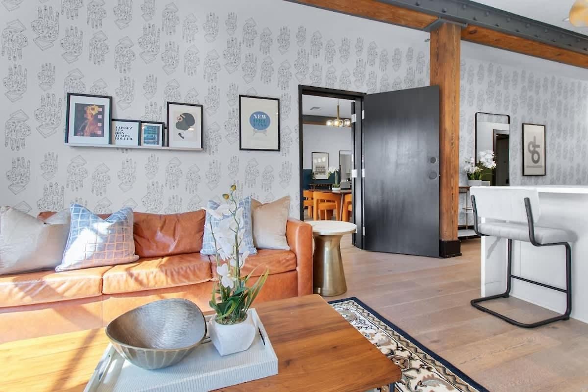 Hotel Downtown 4bd 4ba 2 Living And Kitchens New Orleans