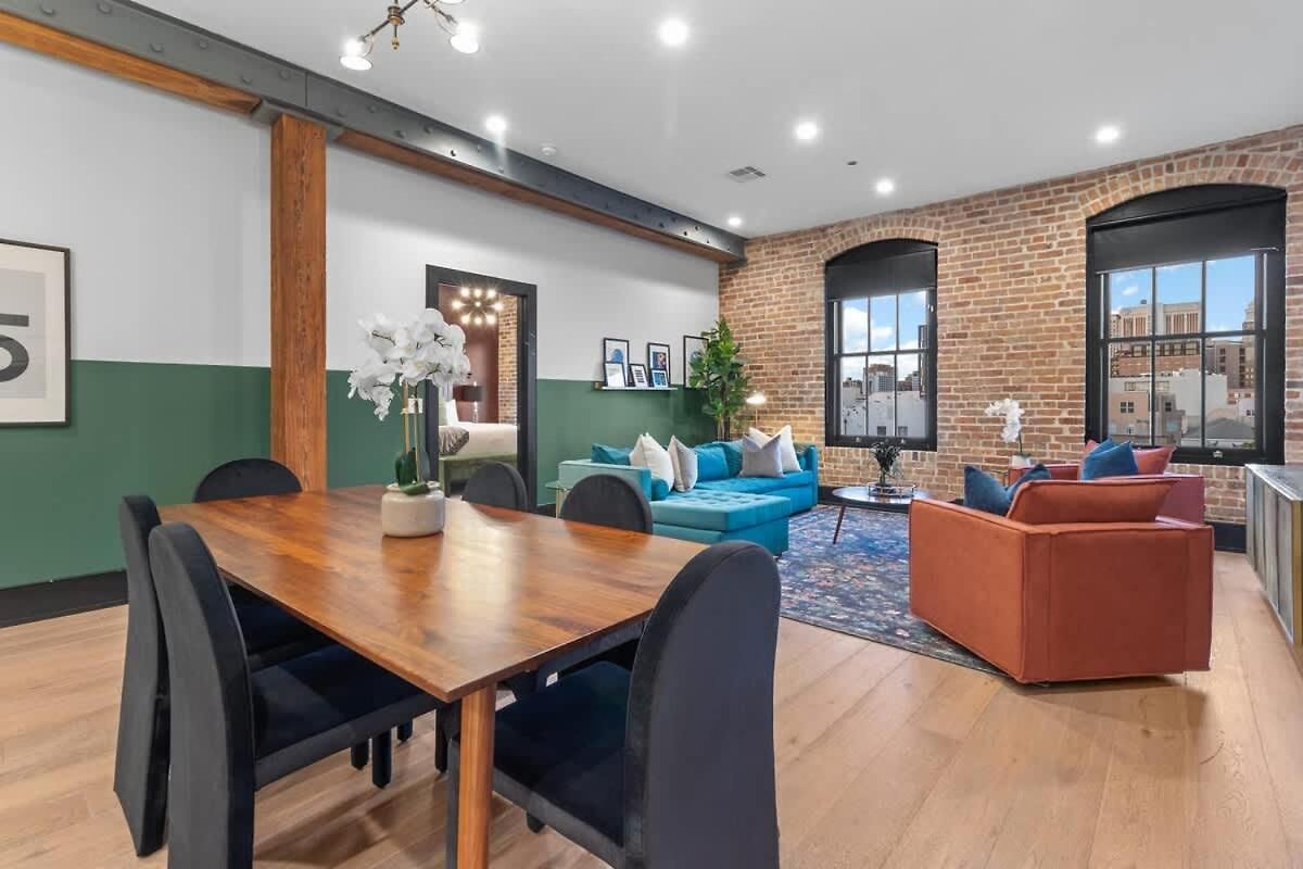 Hotel Huge 4bd 4ba With 2 Queen Sleeper Sofas New Orleans