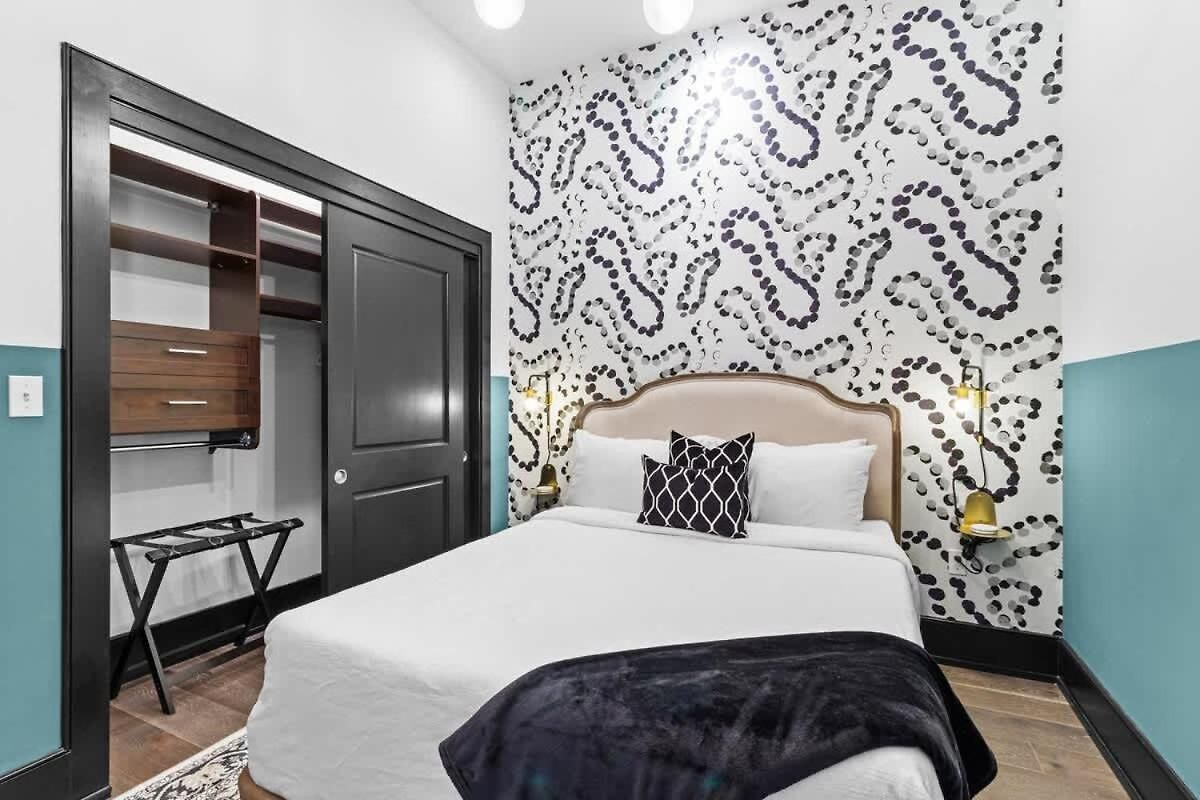 Hotel Prime Location Gym Gameroom Rooftop Pool *