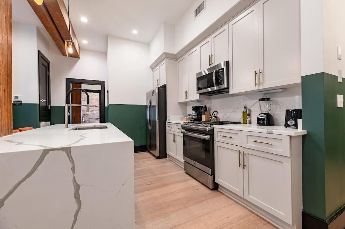 Prime Location Downtown New Orleans