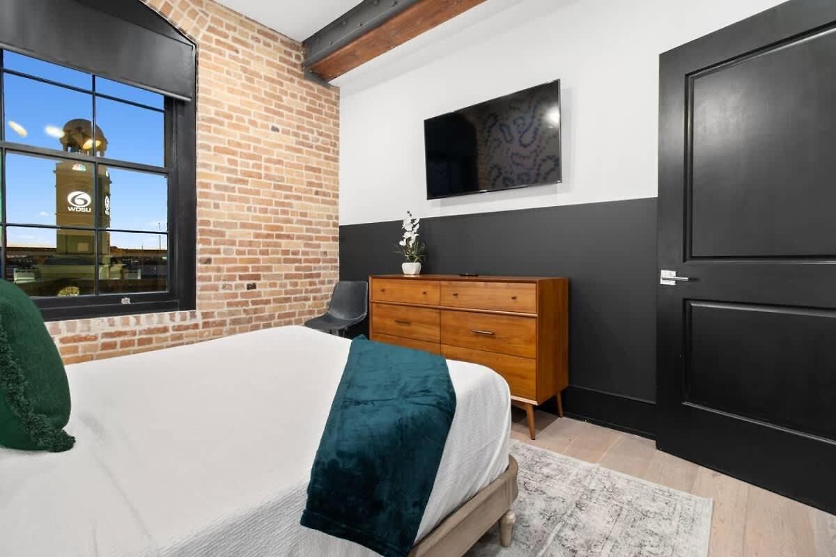 Hotel Close To Nola Hotspots Downtown New Orleans
