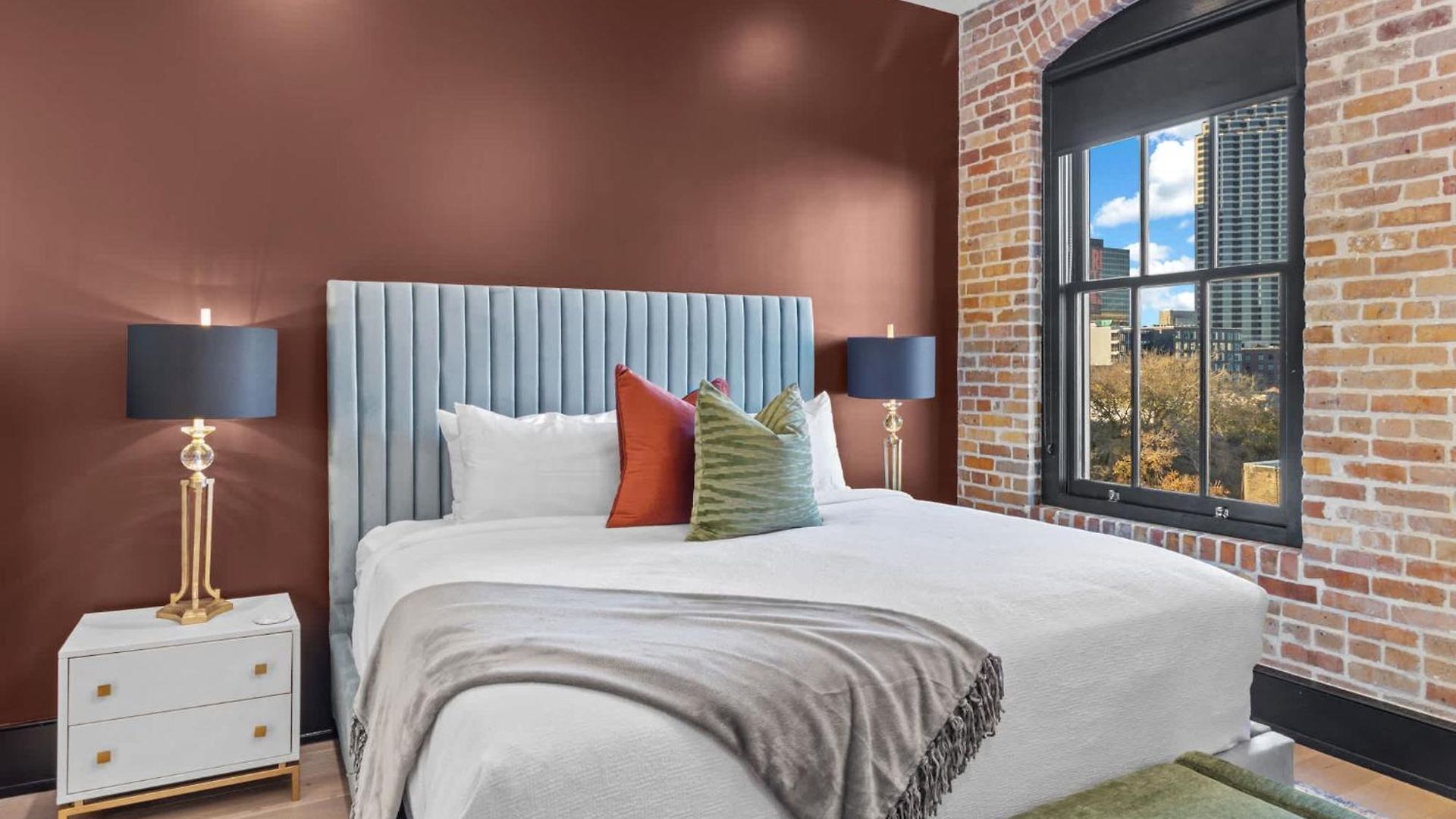 Rare Find 2br 2ba Steps From Superdome