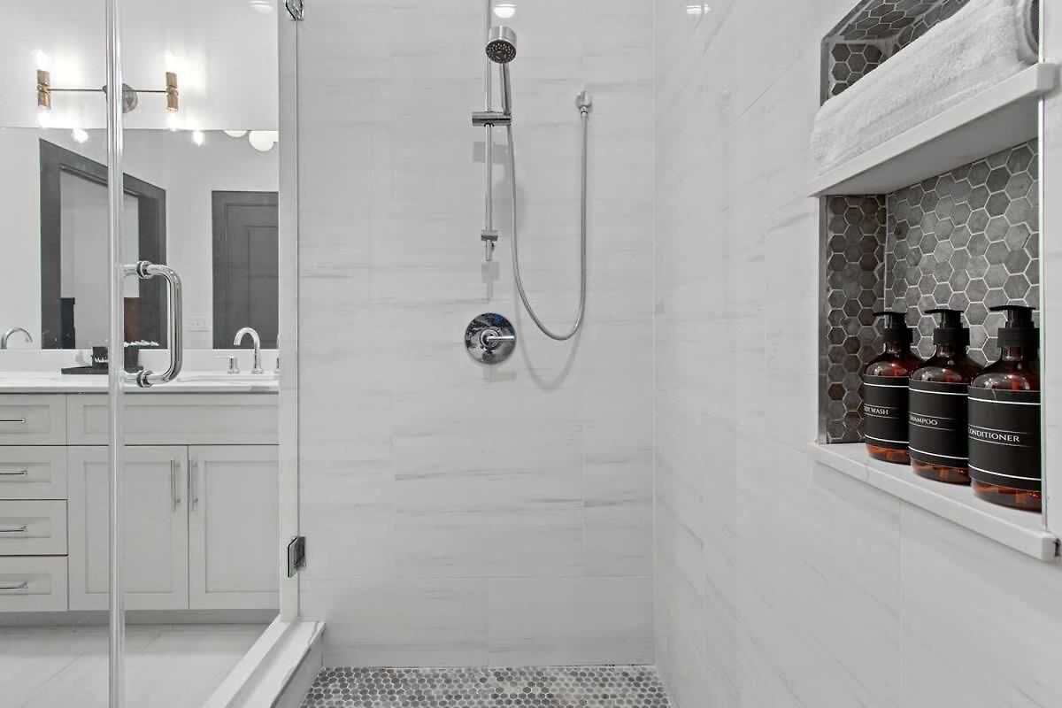 Hotel Downtown 4bd 4ba 2 Living And Kitchens New Orleans