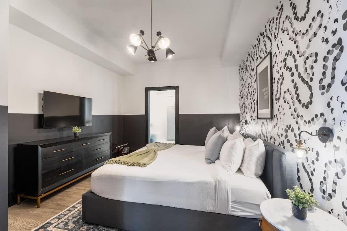 Downtown Penthouse W Private Terrace New Orleans