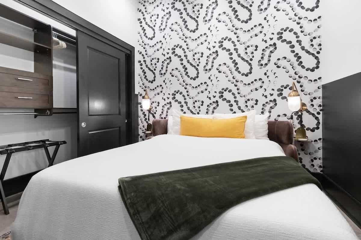 Downtown 4bd 4ba Sleeps 12 * New Orleans