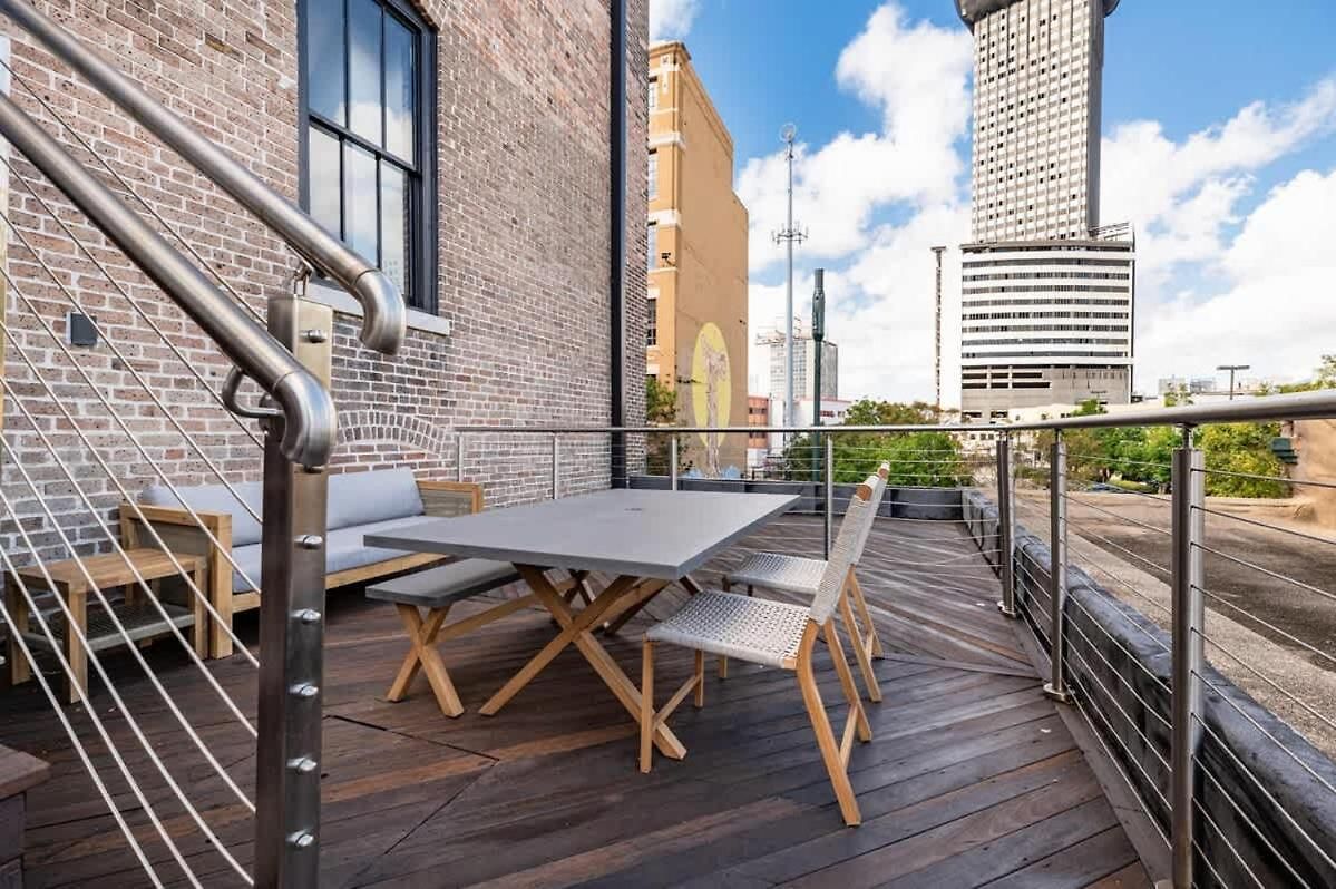 Downtown 2bd Spacious Private Terrace