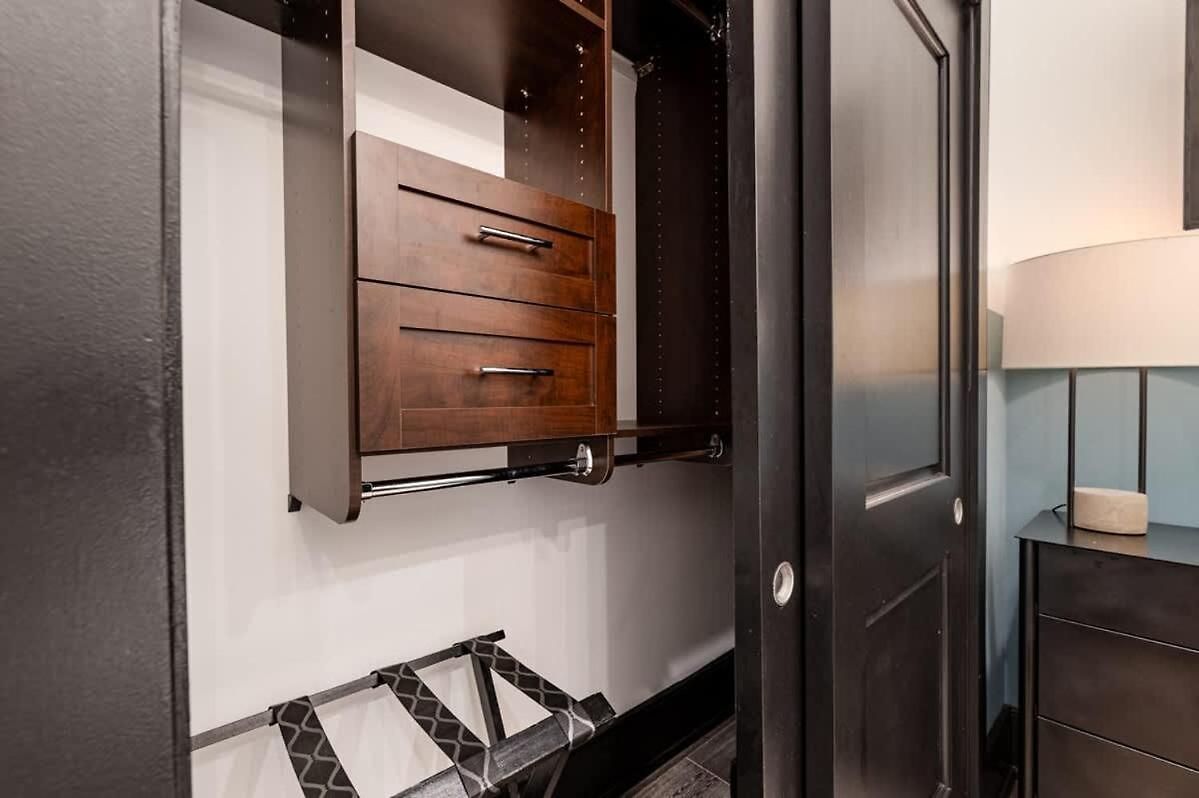 Hotel Downtown 2bd Private Terrace Gym Pool New Orleans
