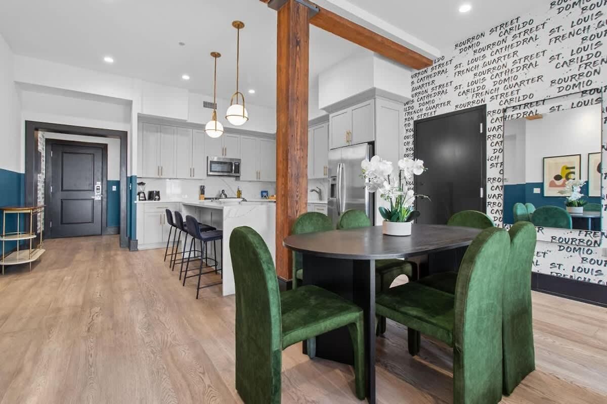 Hotel Huge 4bd 4ba 2 Living Downtown New Orleans