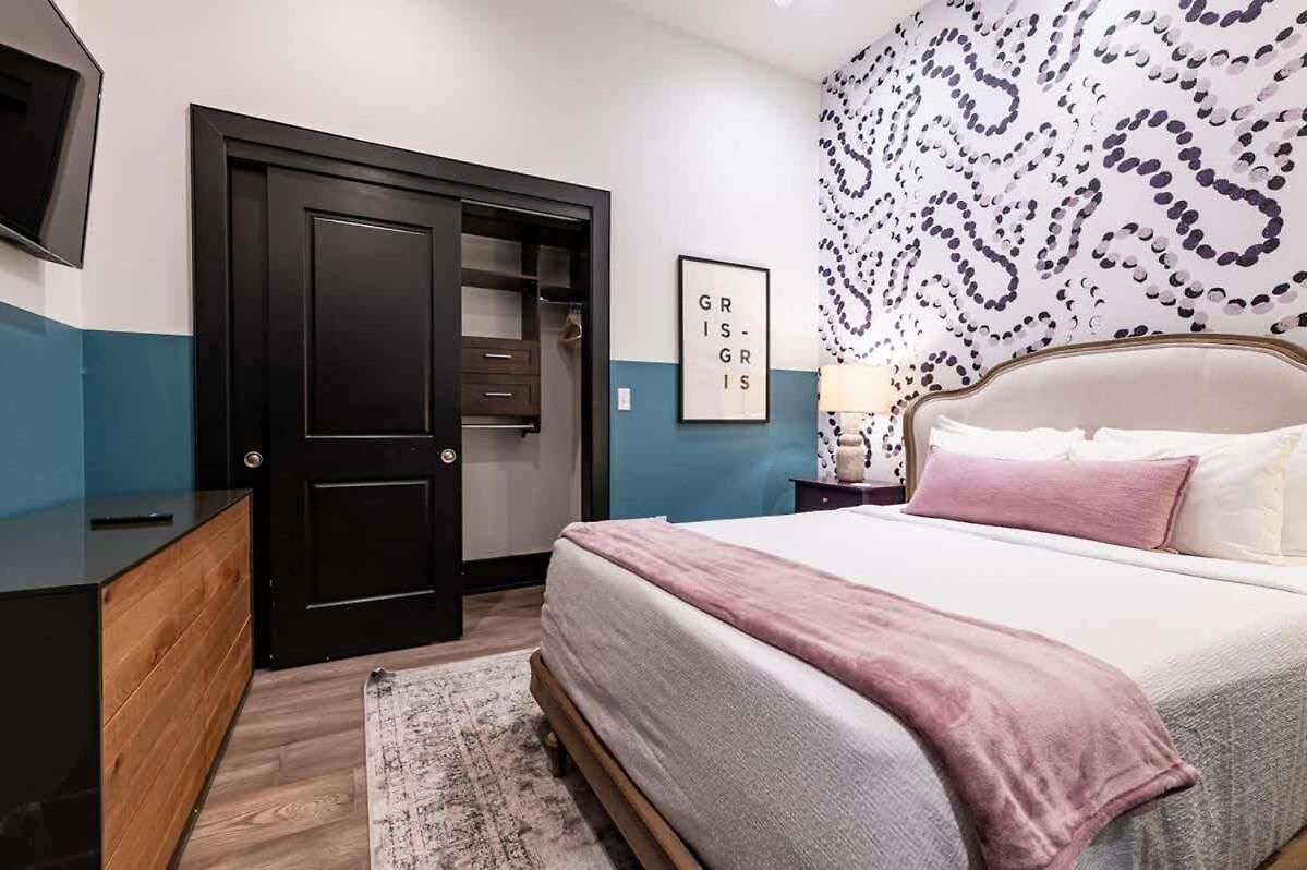 Lux 4bd 4ba Walk To Dome&french Quarter Hotel New Orleans