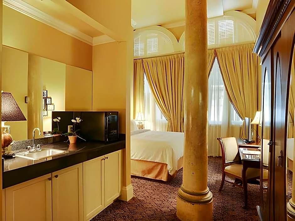 Pelham Hotel 3*
