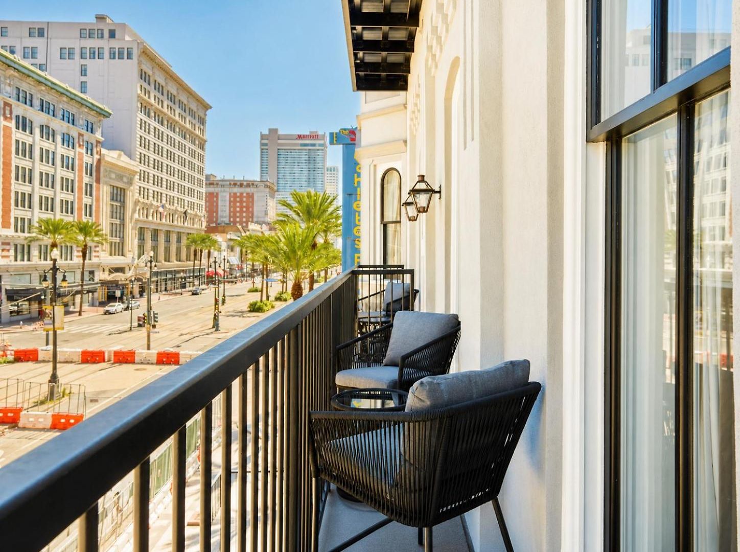 Apartment Roami At Canal Quarters