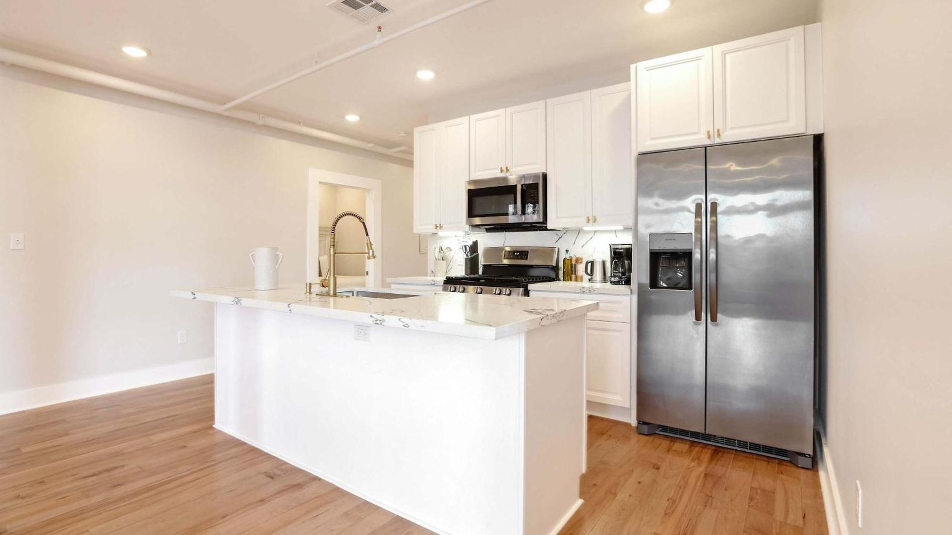 Apartment Roami At The Churchill