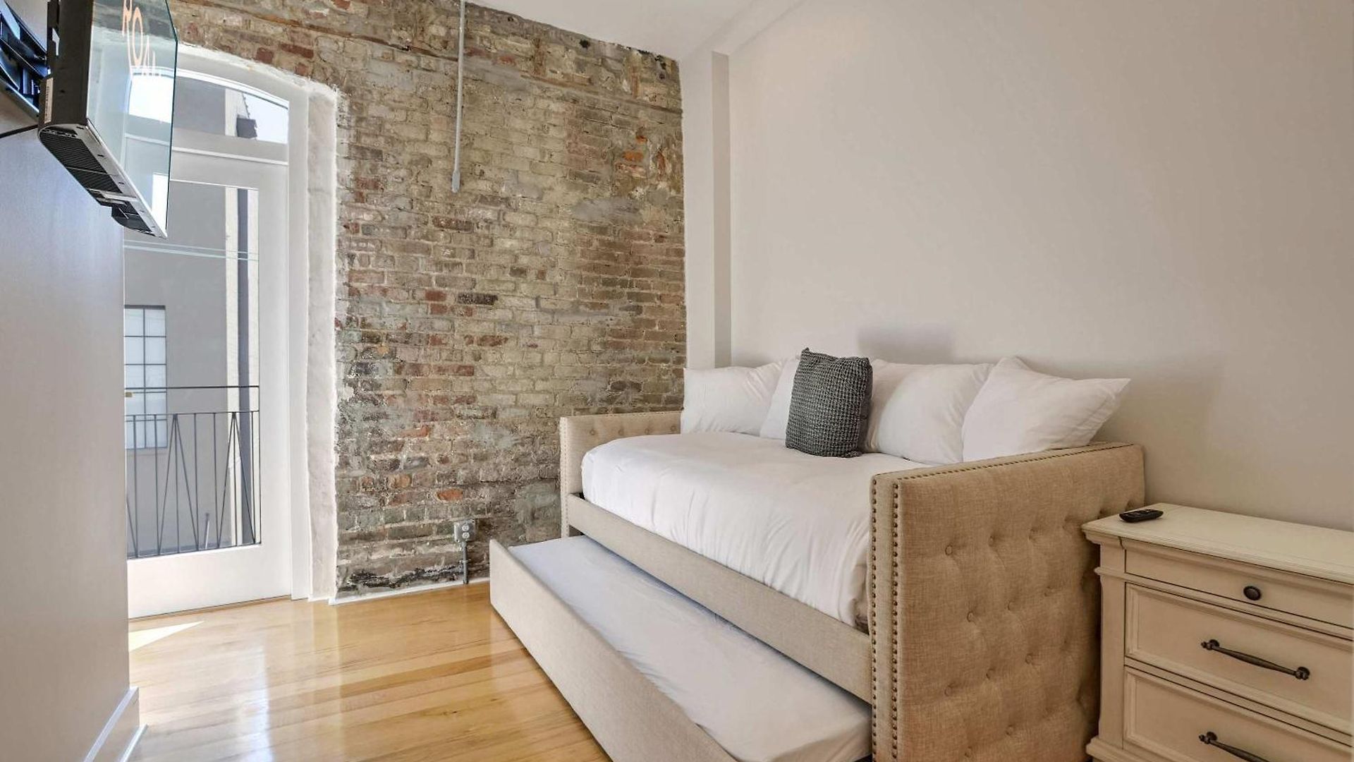 Apartment Roami At The Churchill *