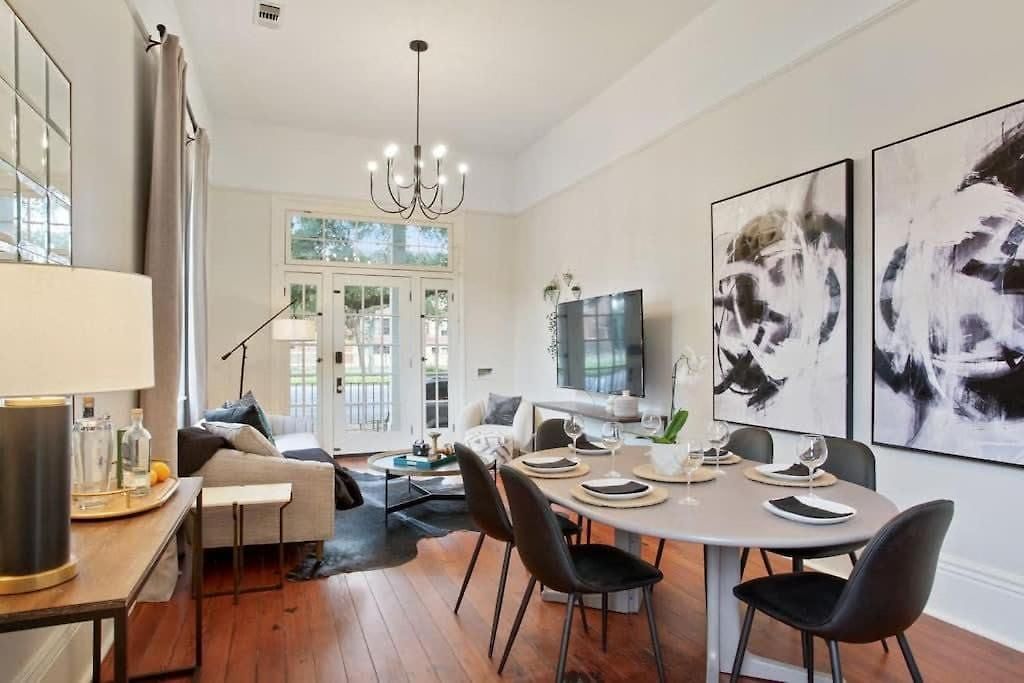 Refurbished With Hot Tub * New Orleans