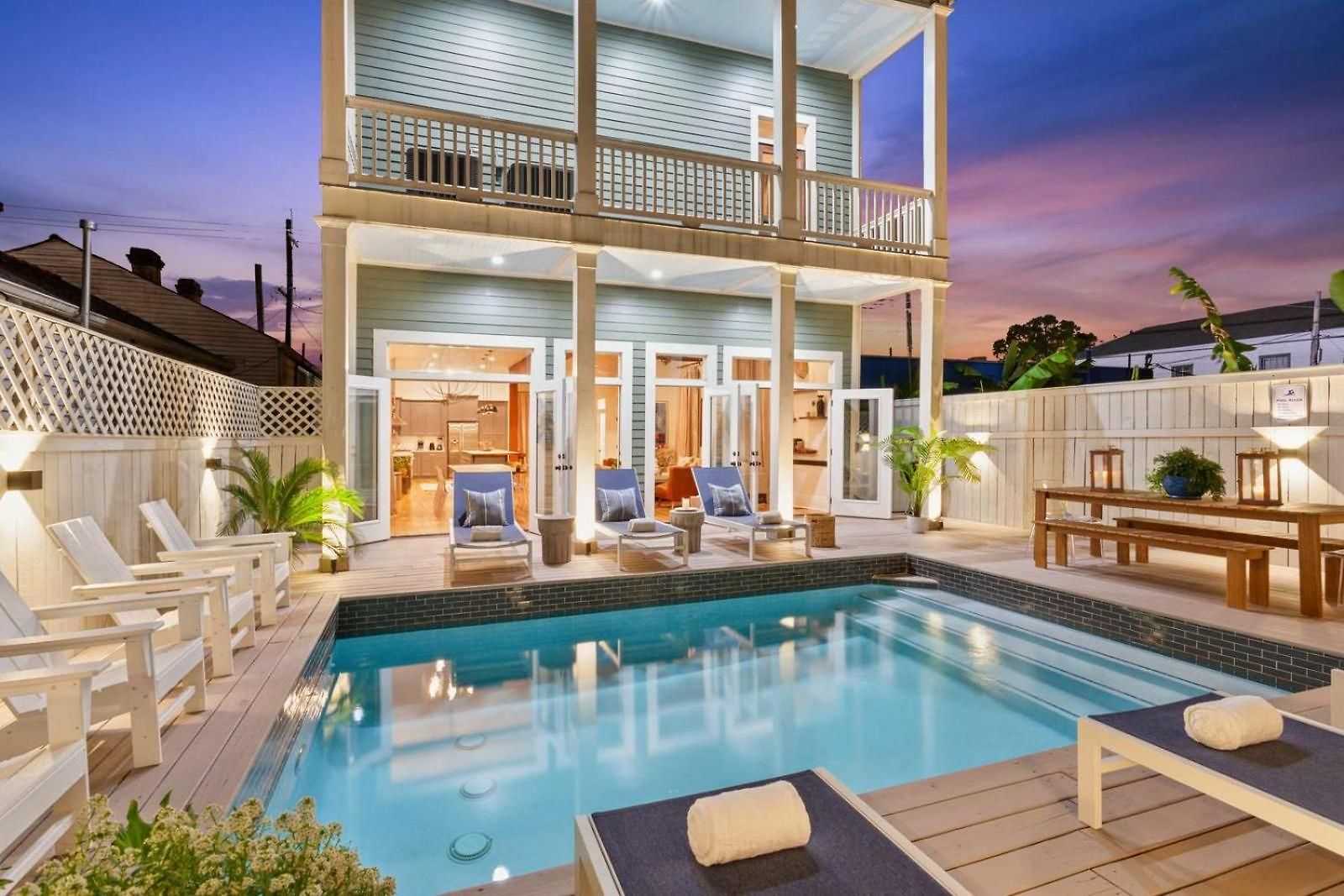 Holiday home Gorgeous Upscale With Pool Garden District New Orleans