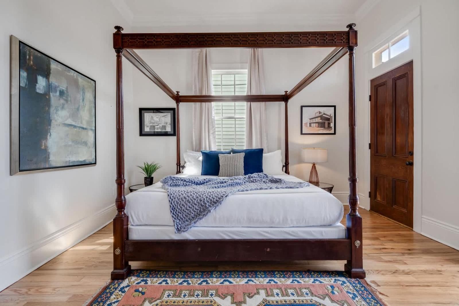 Gorgeous Upscale With Pool Garden District * New Orleans