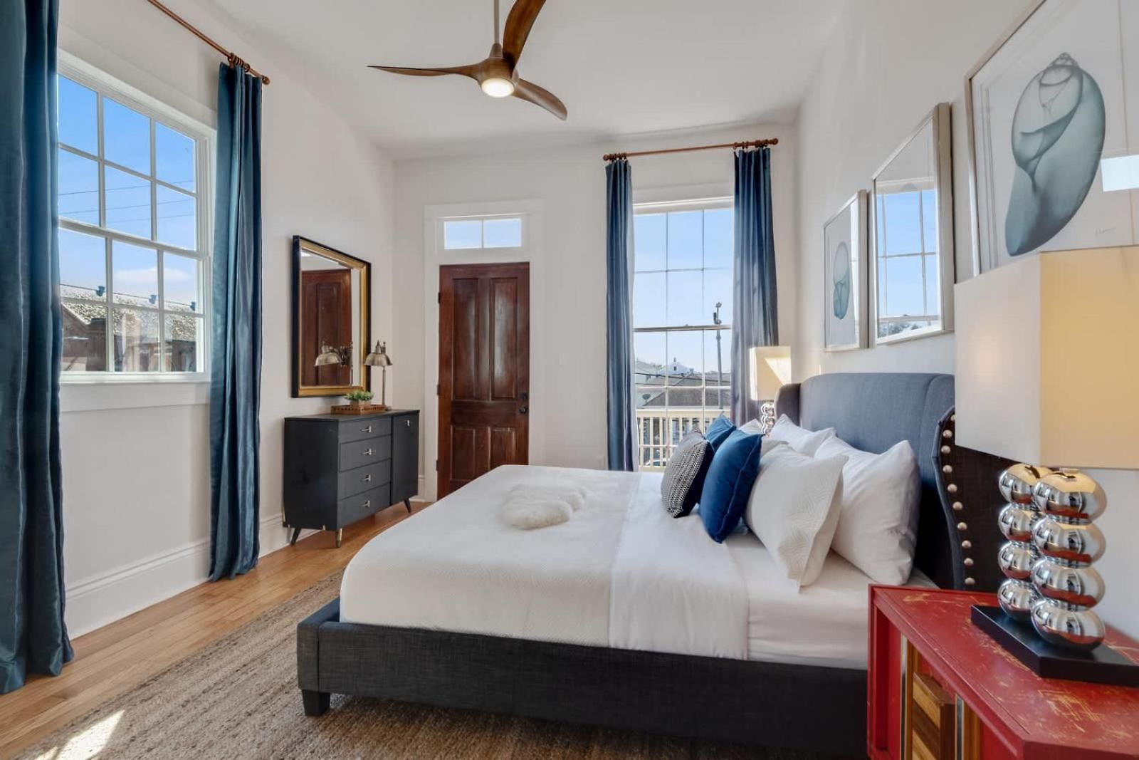 Gorgeous Upscale With Pool Garden District *