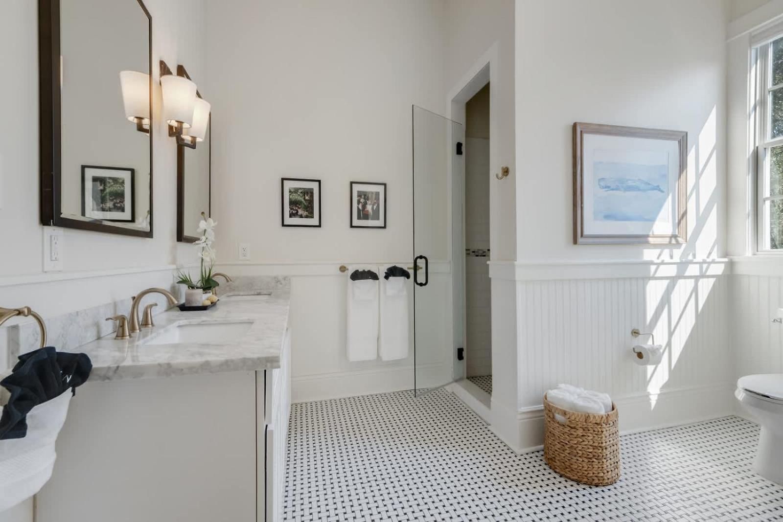 Gorgeous Upscale With Pool Garden District Holiday home