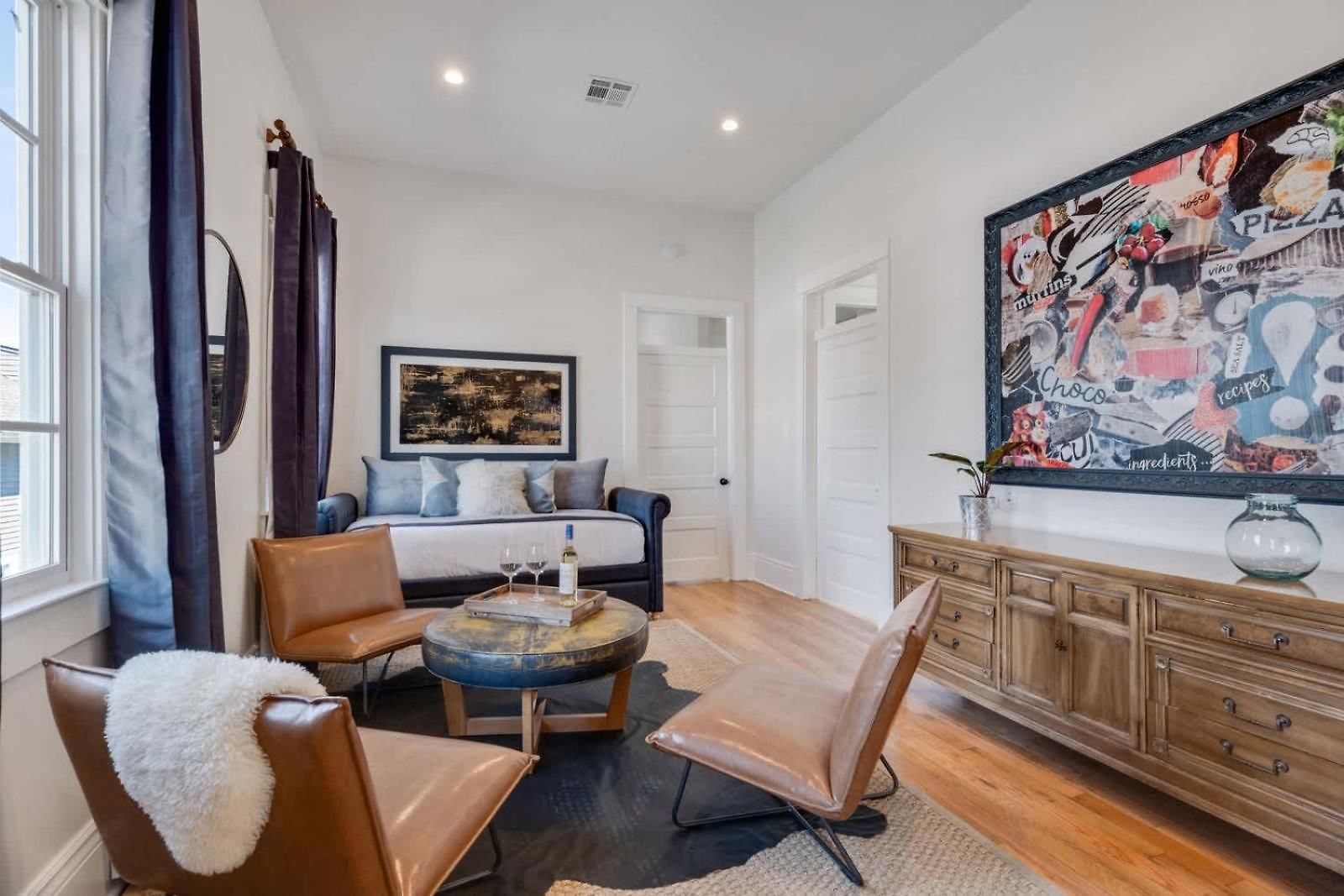 Holiday home Gorgeous Upscale With Pool Garden District New Orleans