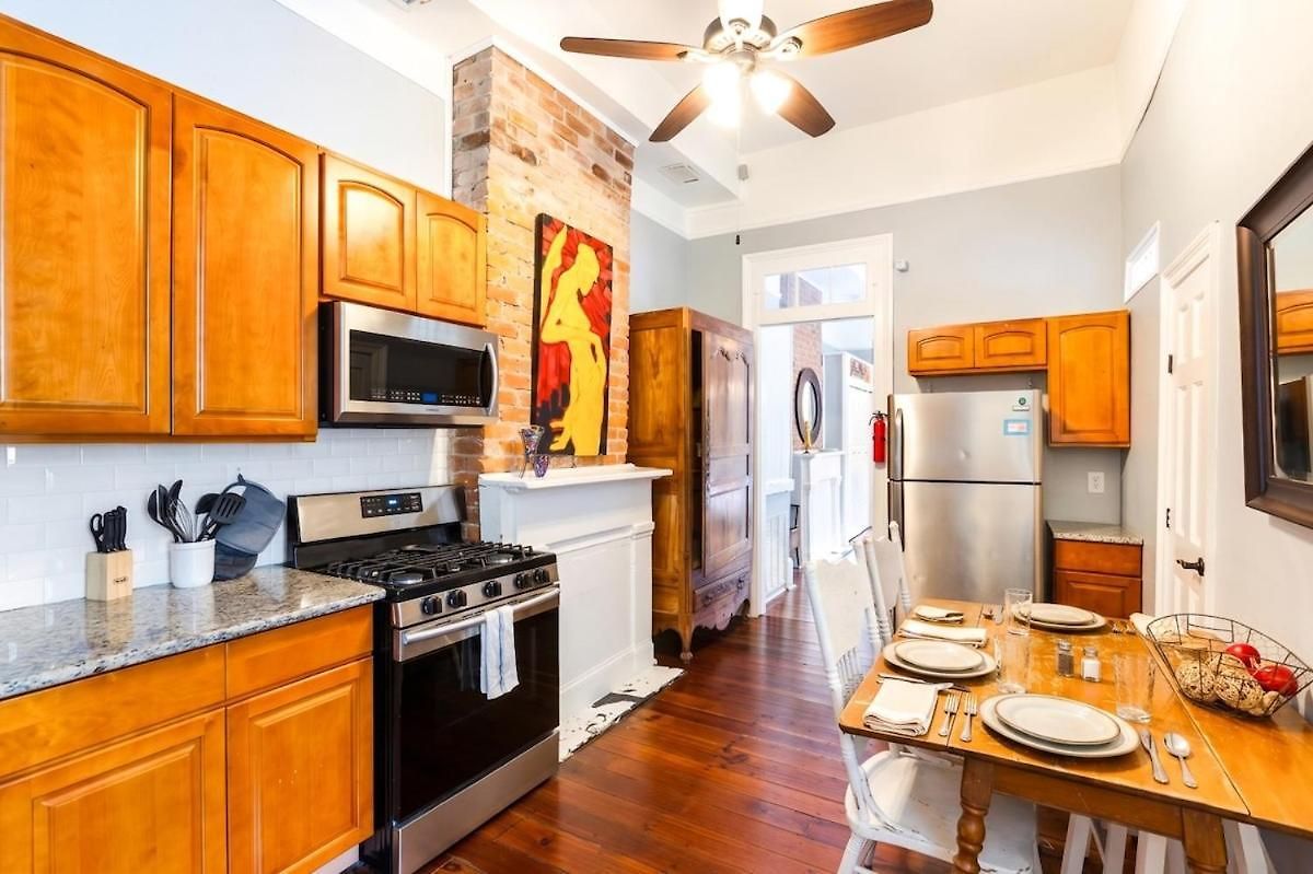 Ursulines Colorful Historic Near French Qtr Bed & Breakfast
