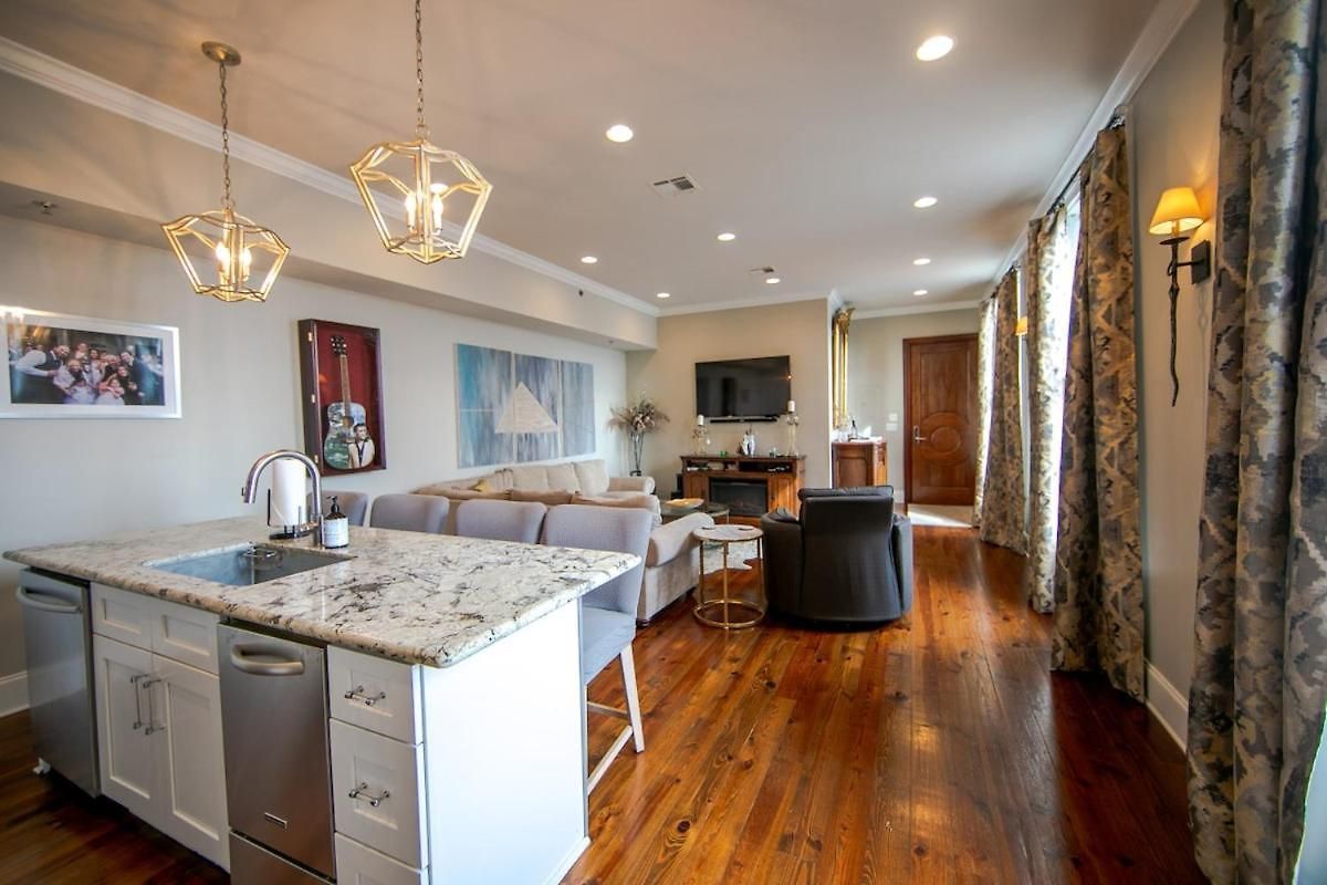 The Frenchman 2bed - 2 Bath New Orleans