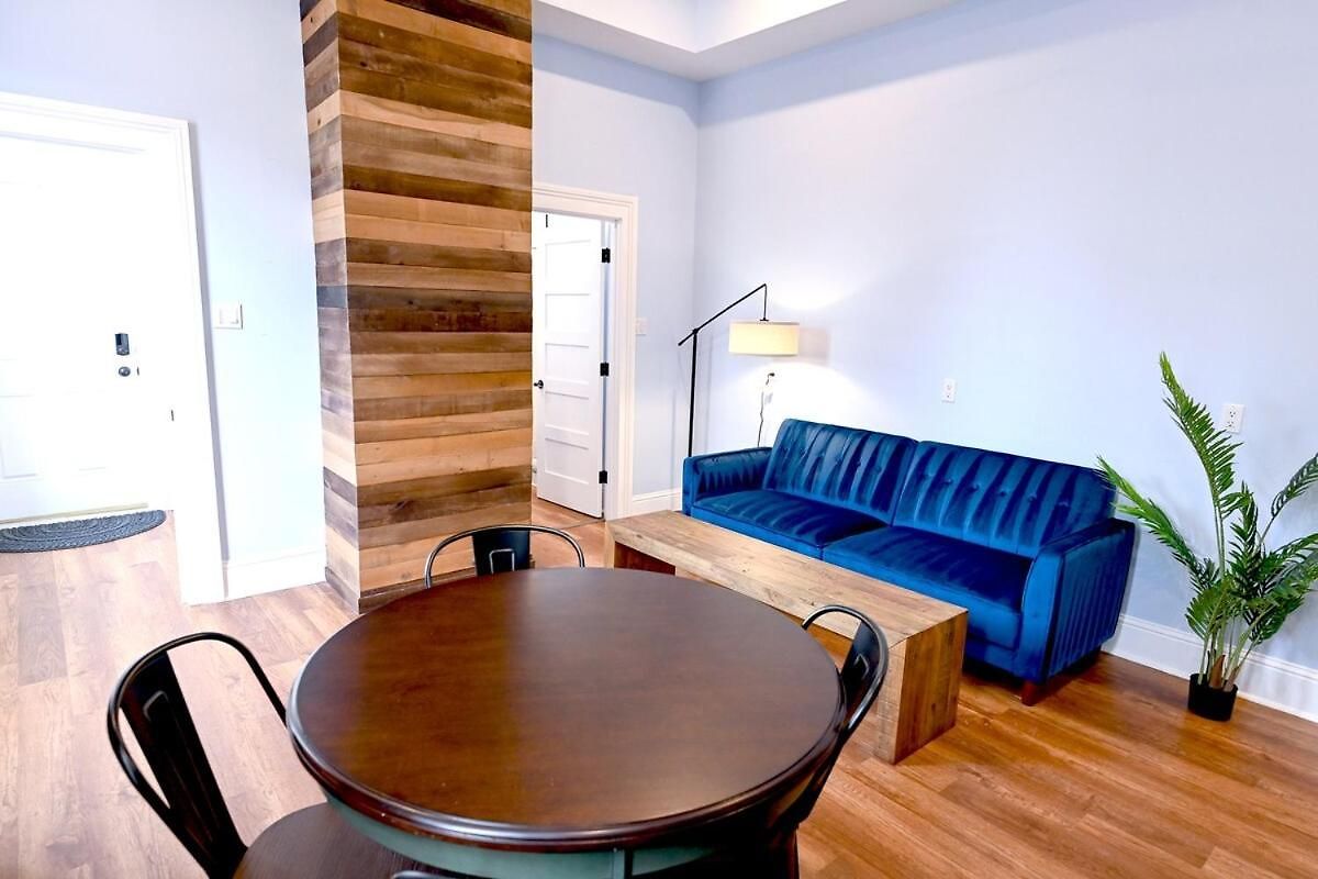 Apartment Governors - 2 Bedroom - Steps To Fq New Orleans