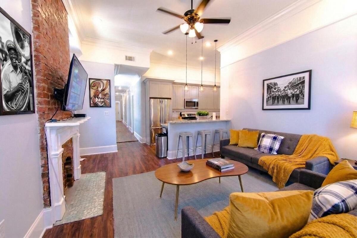 Apartment Claiborne Historic Victorian Mansion Historic Getaways W Pool *