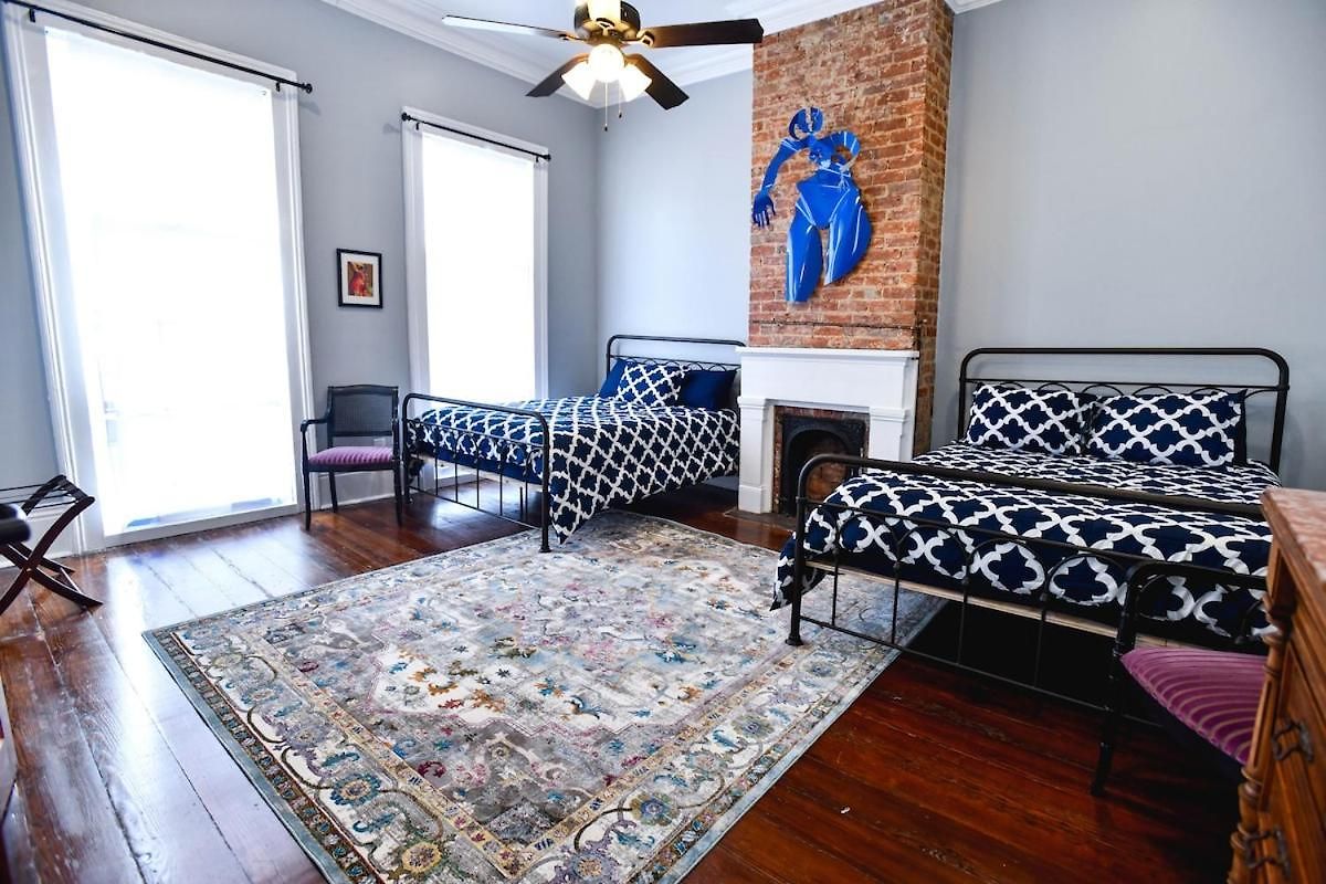 Bed & Breakfast Villere Historic - Bookable Only By 4*