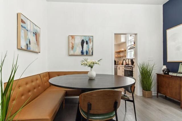 Delightful Canal Street Family Homes In Mid-city Holiday home