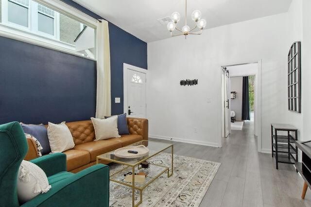 Delightful Canal Street Family Homes In Mid-city