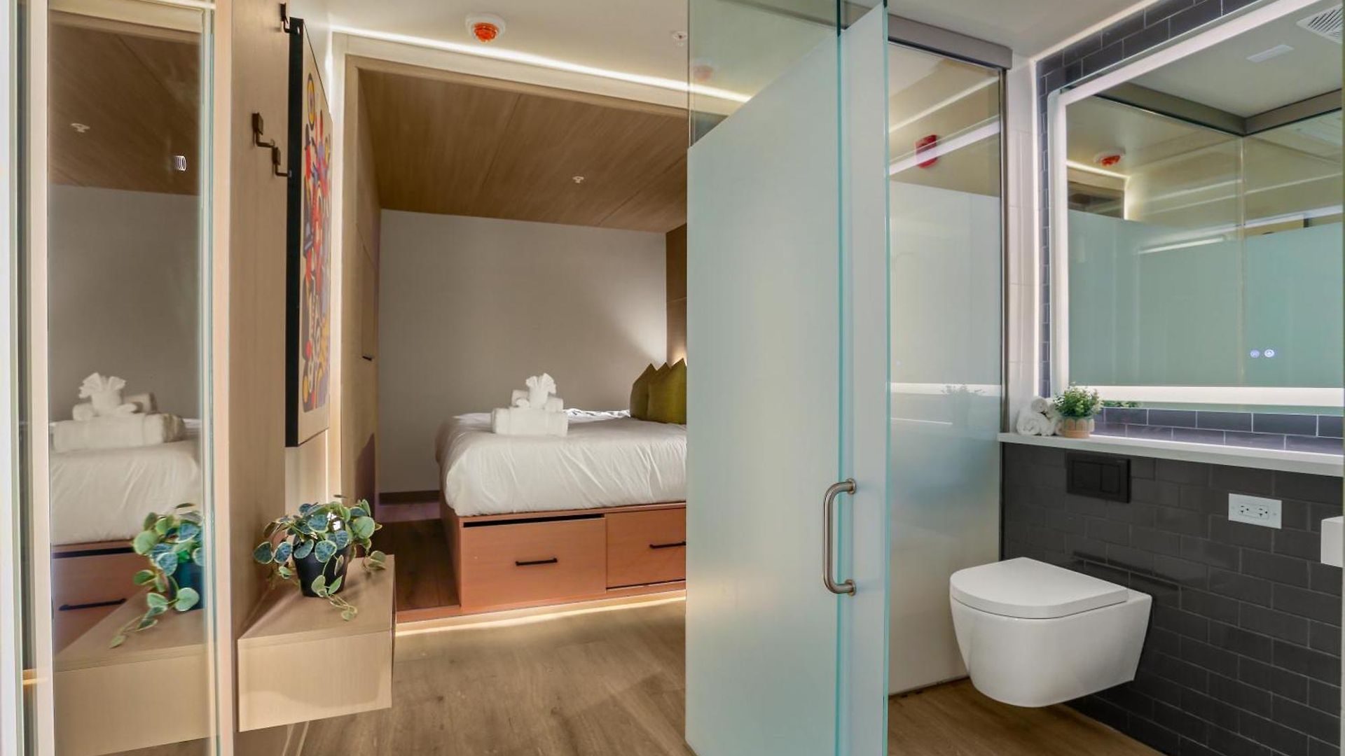 Aparthotel Vcay 5br 5ba Group Near Superdome 4*