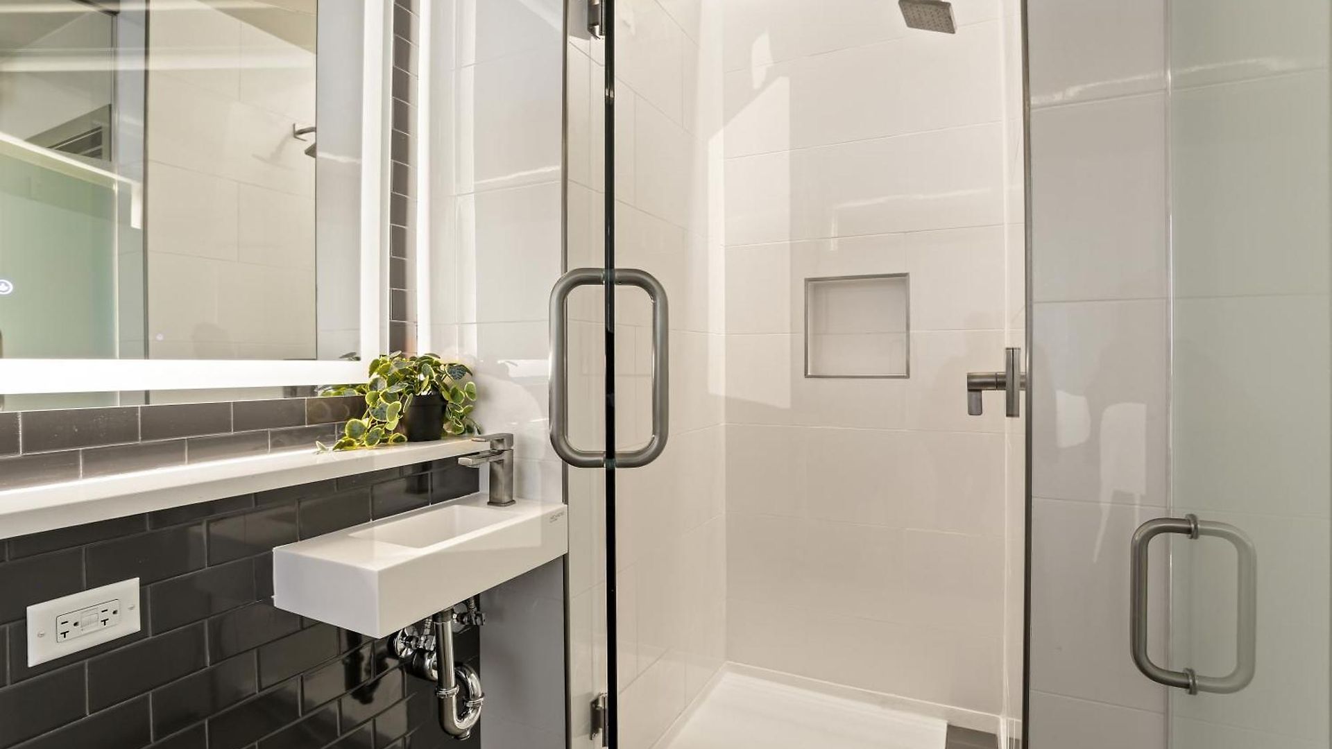 Vcay 5br 5ba Group Near Superdome Aparthotel 4*