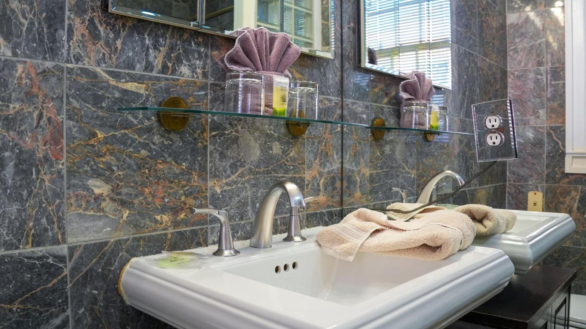 Hotel The Olivier House 3*