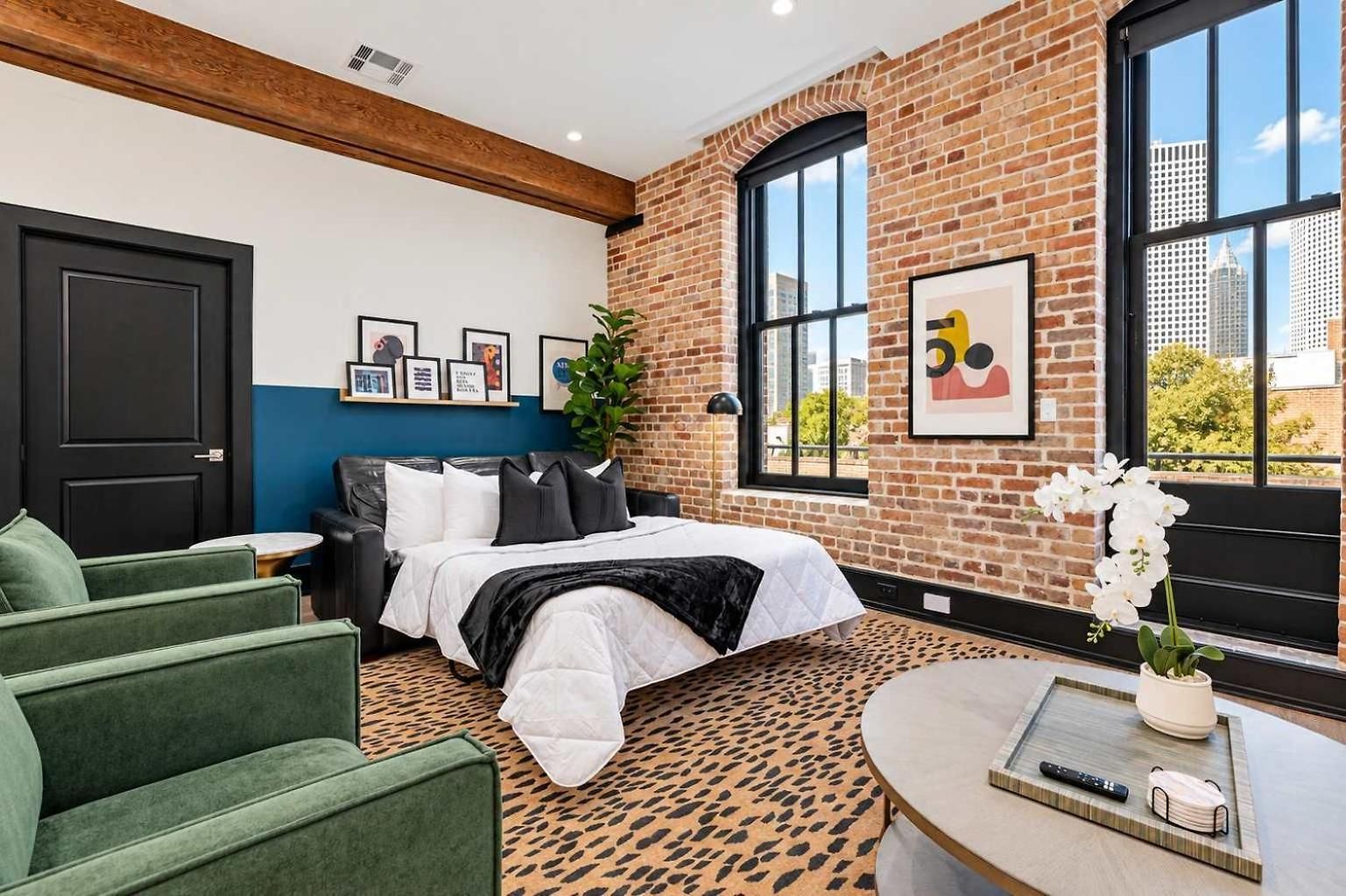 Luxury Rooftop Pool Walk-french Qtr *