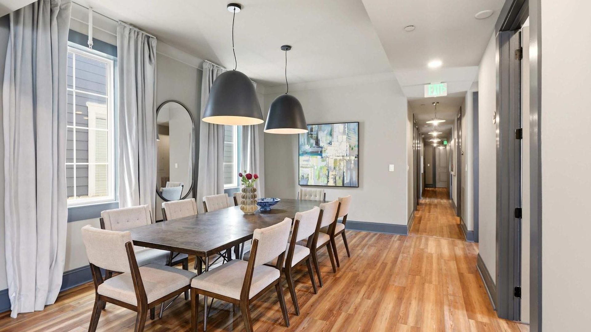 Luxe Sunlit Heated Pool & Near Cbd *