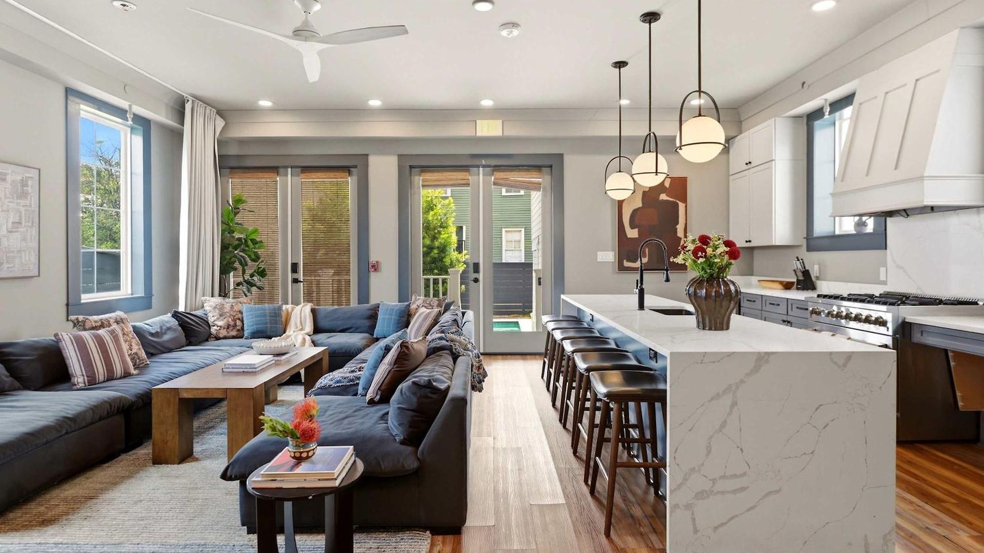 Holiday home Luxe Sunlit Heated Pool & Near Cbd New Orleans