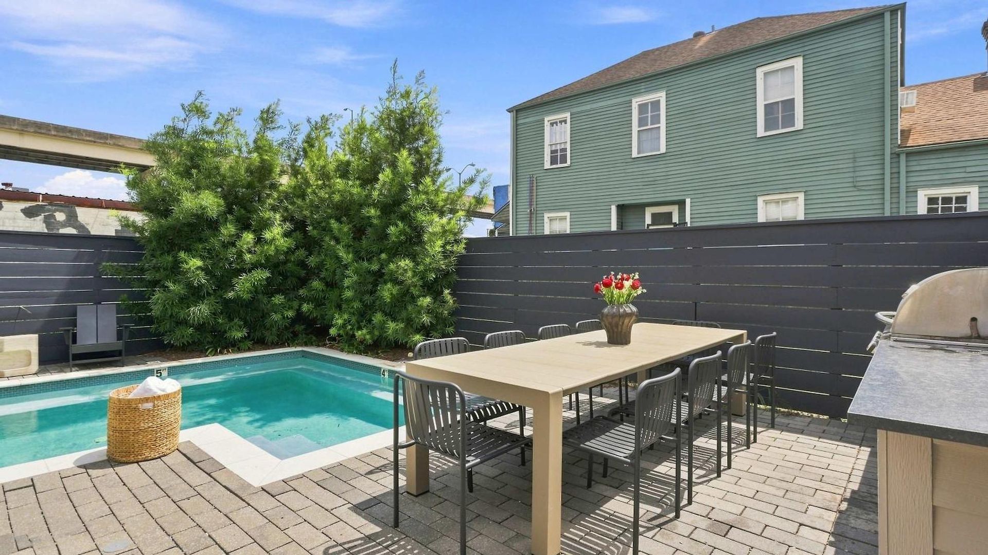 Holiday home Luxe Sunlit Heated Pool & Near Cbd New Orleans