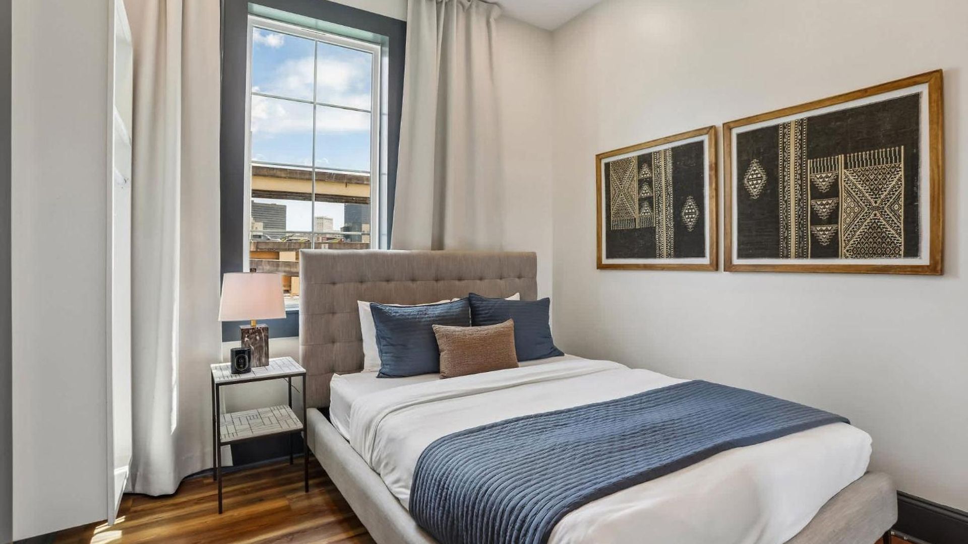 Holiday home 2 Unit Combo 12br Near French Quarter