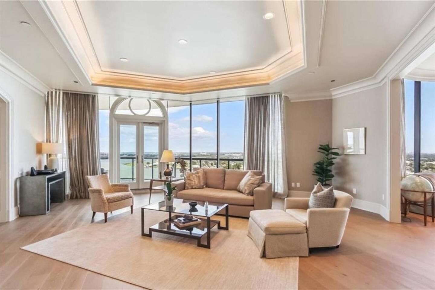 Apartment Penthouse Living Panoramic Views New Orleans