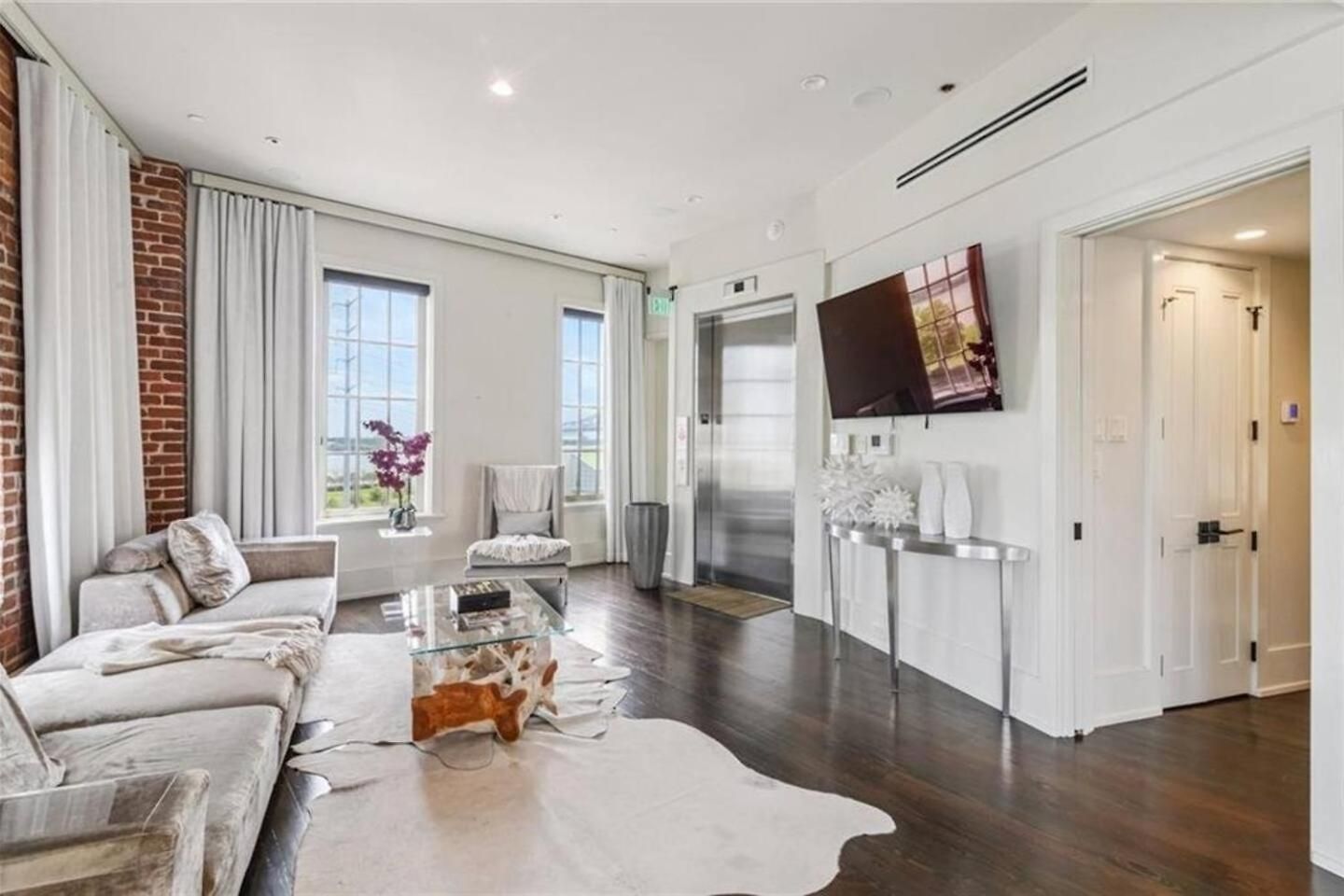 Penthouse 2bedrooms And Living Apartment New Orleans