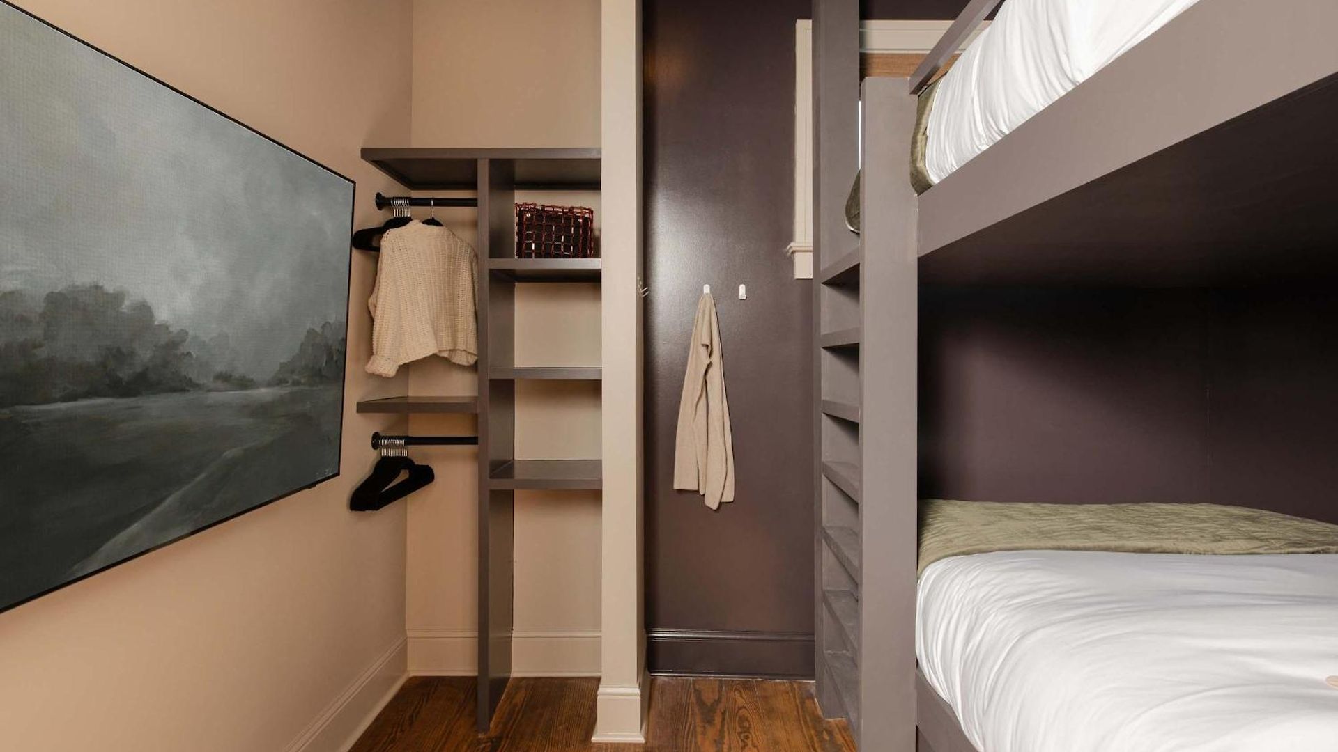 Luxury On Magazine Shared Heated Pool & Apartment New Orleans